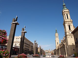 Plaza del Nuestra Señora del Pilar, Las Torres Hotel, en Zaragoza