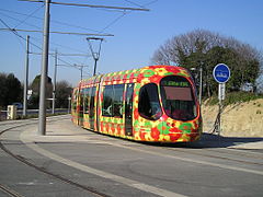 Tram in servizio sulla linea 2 della rete dei Transports de l'Agglomération de Montpellier