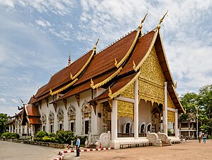 Vihara, localmente chiamato wihan, del Wat Chedi Luang Chiang Mai nel nord della Thailandia