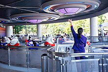 Cast members often dance to the rides music with semi-choreographed dances