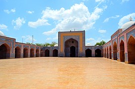 El sahn de la mezquita de Shah Jahan en Thatta, Pakistan