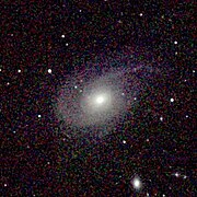 NGC 772 dans le domaine de l'infrarouge par 2MASS.