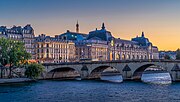 Thumbnail for File:Pont Royal and Musée d'Orsay, Paris 10 July 2020.jpg