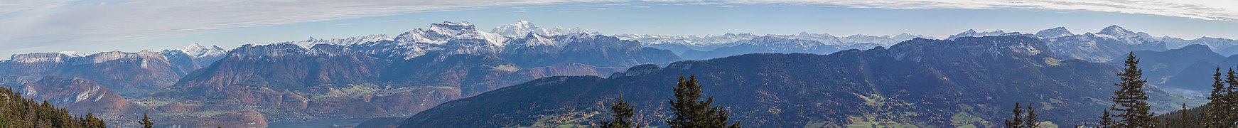 Panorama depuis le Semnoz, côté est.