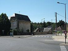 L'ancienne route nationale 145 en direction de Souvigny