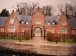 Gate house to Huis Doorn