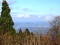 山頂から北東を望む