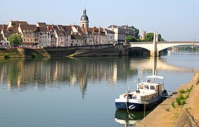Chalon-sur-Saône and the Saône river.