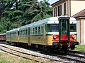 ALn668.1400の量産機であるALn668.1452号機、パラーティコ・サルニコ駅、2008年