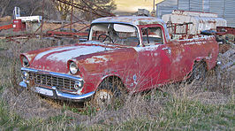 Wrak van een Holden EK Utility uit 1961.