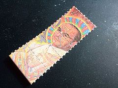 LSD emdirilmiş kağıtta Albert Hofmann tasviri