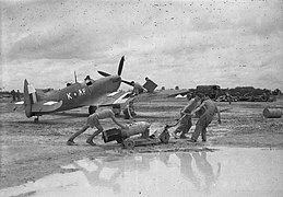 Un Spitfire Mark VIII durant la Campagne de Birmanie en 1944.