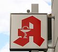 Le « A » rouge (pour Apotheke, « Apothicairerie ») utilisé en Allemagne et en Autriche.