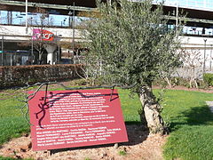 Mémorial aux combattants espagnols de la Plaine.