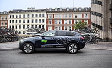 TAXA 4x35 Zero Emission elbil taxa foran Hovedbanegården i København