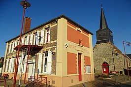 Gemeentehuis en kerk