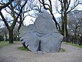 Monumento a Castelao (1995).