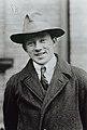 Werner Heisenberg, hett de Quantenmechanik begrünnd; Ko-Autor vun Born