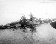 Richelieu off New York 1943 mid.jpg