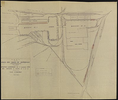 Situation schématique au 1er novembre 1944 des bassins à flots n°1 et 2 après les bombardements. Plan de la S.N.C.F. Archives de Bordeaux Métropole, Bordeaux XXVIII R 9. BORDEAUX Fi XXVIII C 9