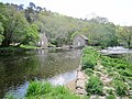 L'Ellé au niveau du moulin de Kergueff (limite entre les communes de Tréméven, Rédené et Arzano).