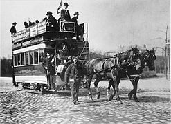 »Imperial­wa­gen« der Dresdner Pferdestraßenbahn, ab 1872