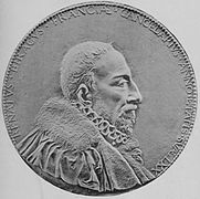 Médaillon du chancelier René de Birague (vers 1577, bronze, Louvre).