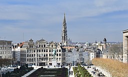 Centrala Bryssel med stadshuset, sett från Mont des Arts