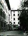 Via de' Pecori col palazzo Orlandini (a sinistra) e il Ghetto (a destra)