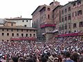 Siena Palio sırasına "Piazza del Campo"