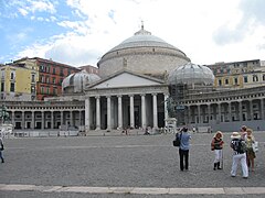 Basilique San Francesco di Paola (1824), à Naples.