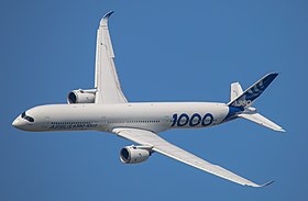 Un Airbus A350-1000, lors d’une présentation en vol à Viersen (Allemagne).