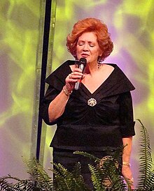 Lulu performing in 2008