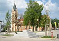 Neugestaltetes Stadtzentrum Nöscherplatz mit Pfarrkirche