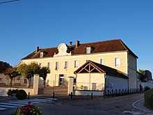 Ang Town Hall sa Charbuy