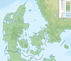 Mapa konturowa Danii, blisko centrum na lewo znajduje się punkt z opisem „Djursland”