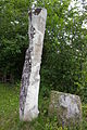 Le menhir de la Croix Parot.