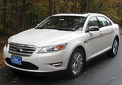 Ford Taurus Limited 2010