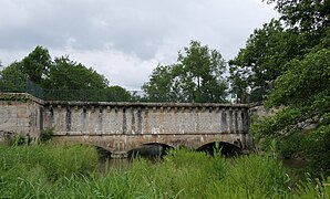 Molinet, Pont-canal de la Vouzance