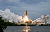 Nach 30 Jahren findet mit STS-135 die letzte Space-Shuttle-Mission statt.