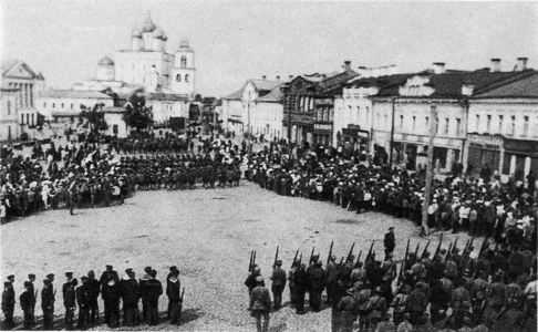 Парад эстонской армии в Пскове. 28 мая 1919 года