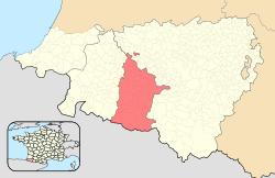 Location of Soule within the Pyrénées-Atlantiques departement and the Northern Basque Country.