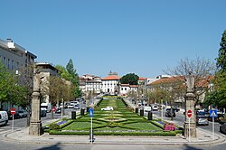 The Campo da Feira in 2007, the Santos Passos Church is behind the photographer.