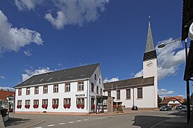 Câmara Municipal e Igreja St. Wendelin