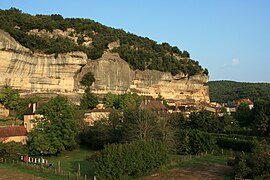 A general view of Les Eyzies-de-Tayac