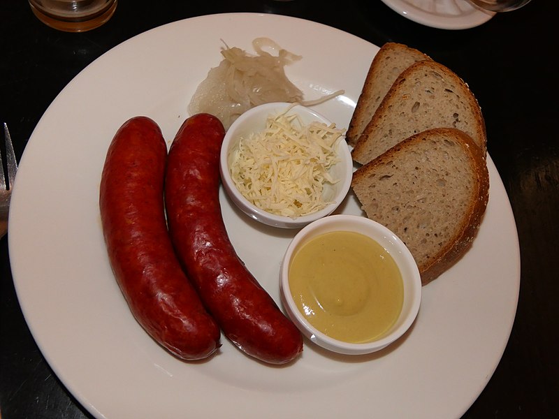 File:Ungarische Bratwurst.JPG