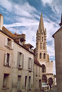 Katholieke kerk Notre-Dame-du-Fort in Étampes