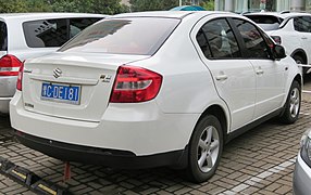 Suzuki SX4 4 portes restylée (modèle chinois)