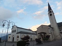 Alte (16. Jh.) und neue Pfarrkirche San Biagio
