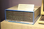 Altair 8800 (1975)